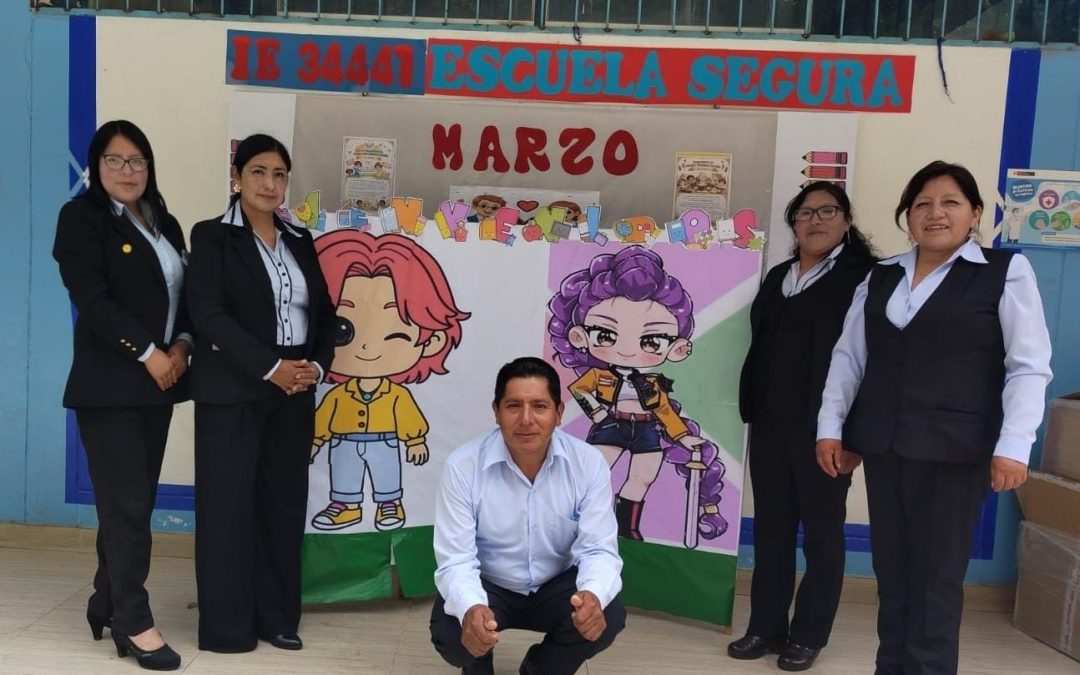 INSTITUCIÒN EDUCATIVA Nº 34441 «LUCMA» EN EL DISTRITO DE HUACHON INICIA AÑO ESCOLAR CON EMOTIIVA CEREMONIA